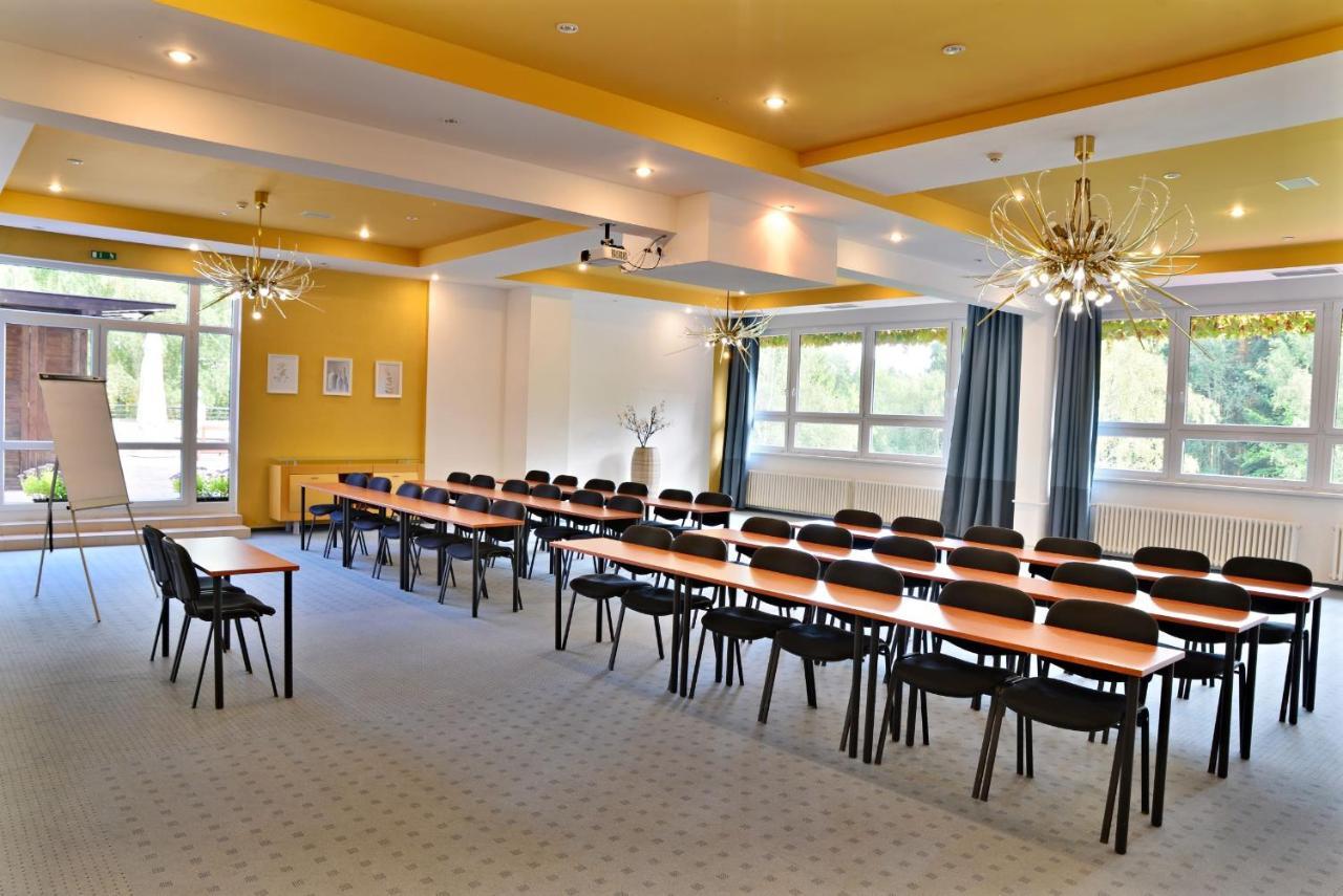 Resort Lesni Lazne Zvánovice Εξωτερικό φωτογραφία
